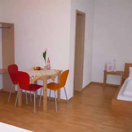 Hotel-pension Goldene Krone * Friburgo in Brisgovia