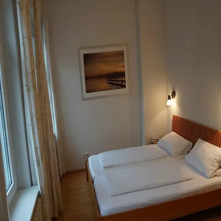 Hotel-pension Goldene Krone Фрайбург