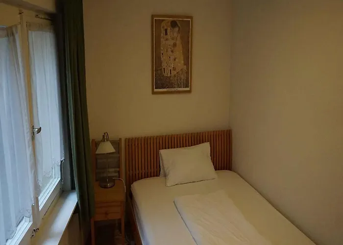 Hotel-pension Goldene Krone Konukevi 3*