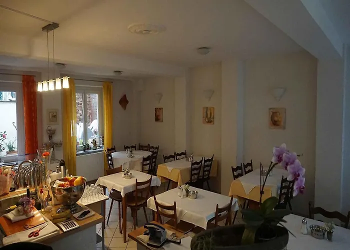 Hotel-pension Goldene Krone Konukevi